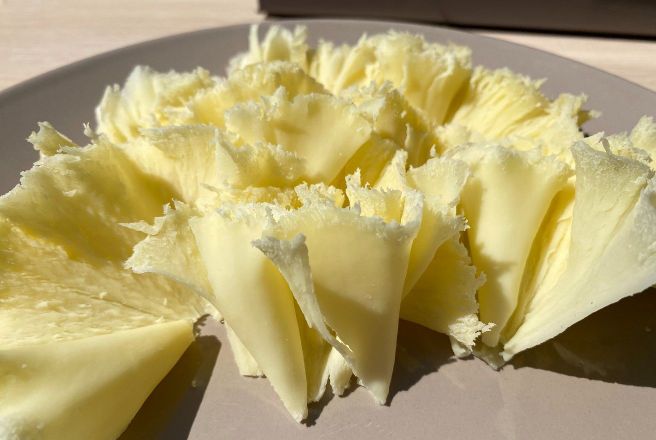 Сыр Тет де Муан Швейцария.jpg