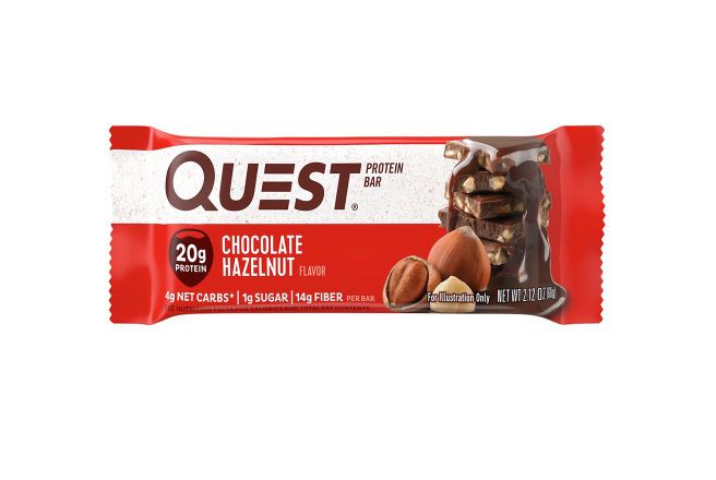 Батончик QuestBar Шоколадный батончик с фундуком 60 г.jpg