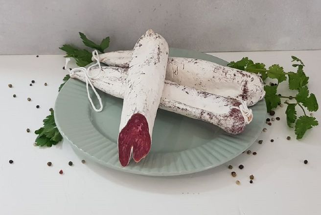 Колбаса Лонганиза сыровяленая на развес.jpg