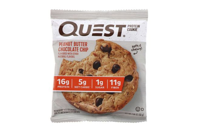 Печенье Quest Cookie с Арахисом и кусочками Шоколада 60 г.jpg