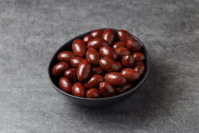 Оливки коричневые Гигант с косточкой в рассоле.jpg