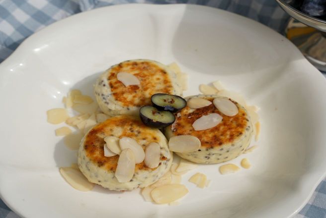 Сырники с семенами чиа.jpg