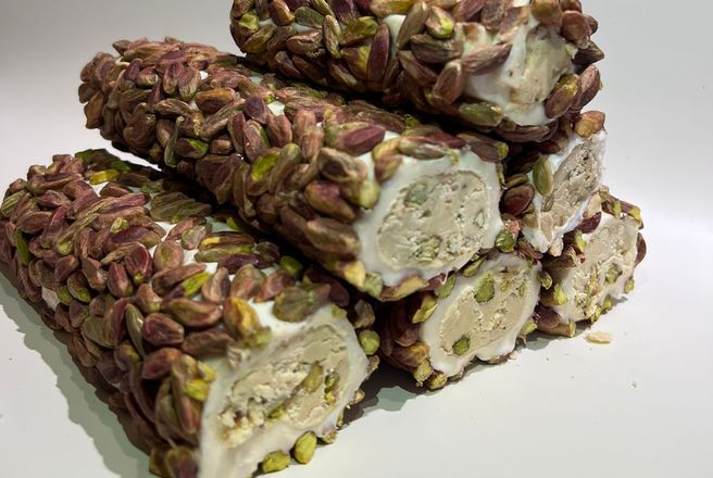 Лукум с цельной фисташкой и пастой.jpg