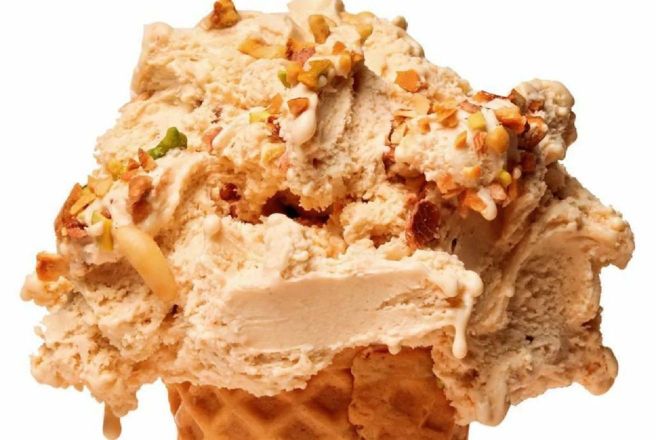 Мороженое Джелато Грецкий орех с кленовым сиропом.jpg