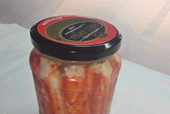 Краб в стеклянной банке 720.jpg