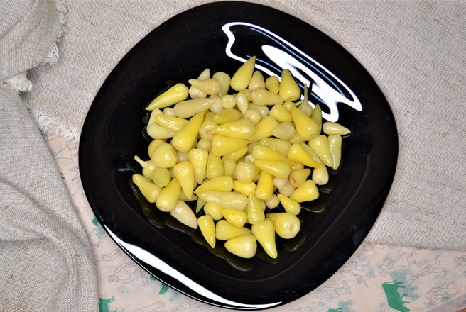 Маринованный острый перец мини.jpg