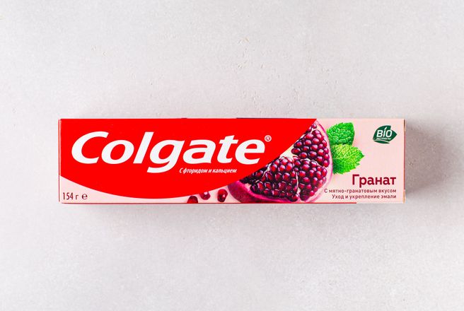 Зубная паста Colgate Гранат С фторидом и кальцием.JPG