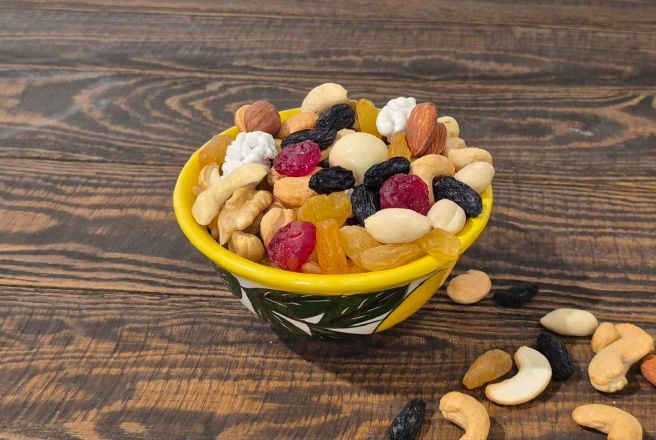 Орехи и сухофрукты микс.jpg