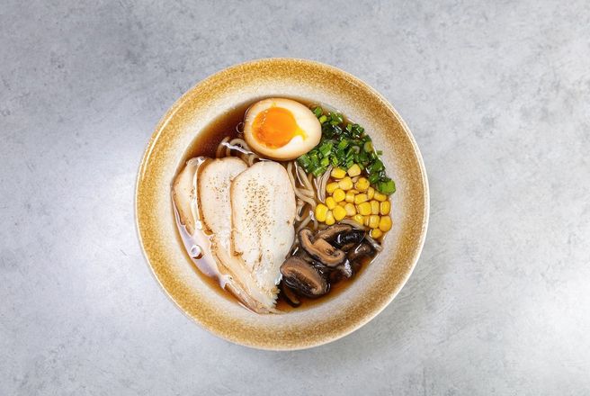 Сёю рамен Курица.jpg