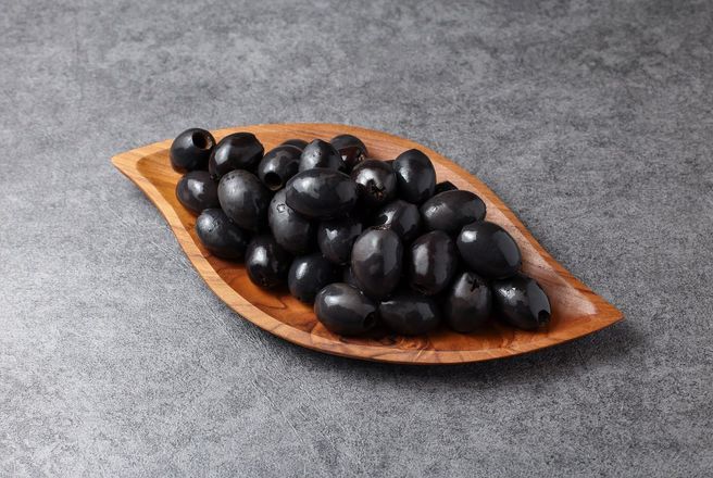 Маслины черные крупные  без косточки в рассоле на развес.jpg